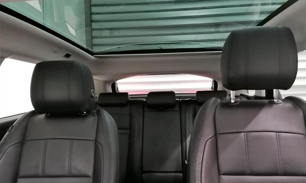 left hand drive LANDROVER RANGE ROVER EVOQUE (01/06/2019) -  